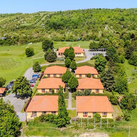 Golf Hotel Austerlitz Buitenkant foto
