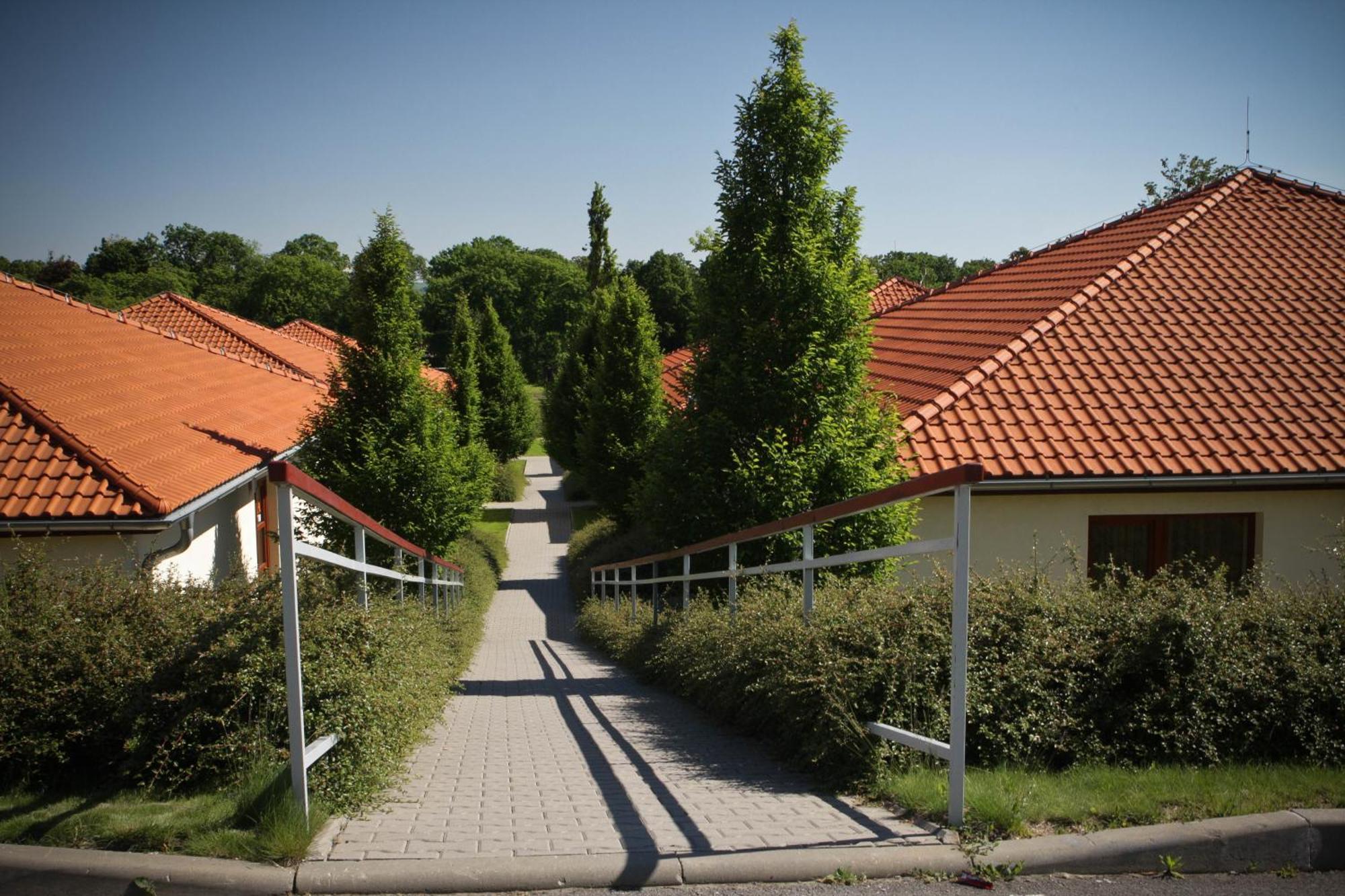 Golf Hotel Austerlitz Buitenkant foto